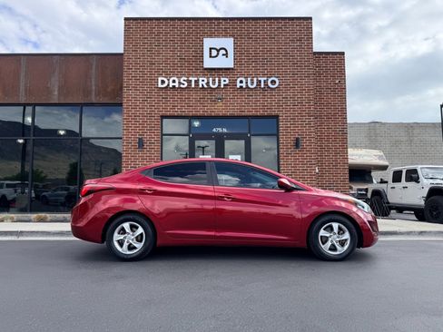Used 2014 Hyundai Elantra SE FWD image 8