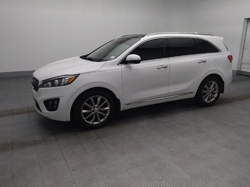 Used 2018 Kia Sorento SX FWD image 2