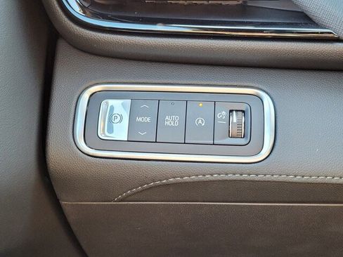 New 2025 Buick Enclave Preferred w/ Power Package image 30