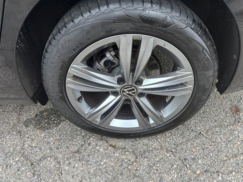 Used 2024 Volkswagen Jetta SE image 14