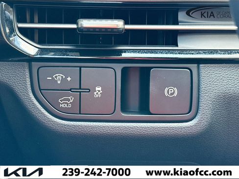 New 2026 Kia Sportage EX image 33