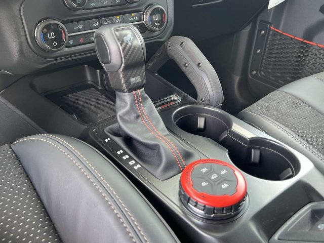New 2026 Ford Bronco Raptor w/ Interior Carbon Fiber Pack AWD/4WD image 27