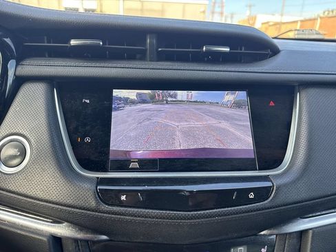 Used 2023 Cadillac XT5 Premium Luxury FWD image 28