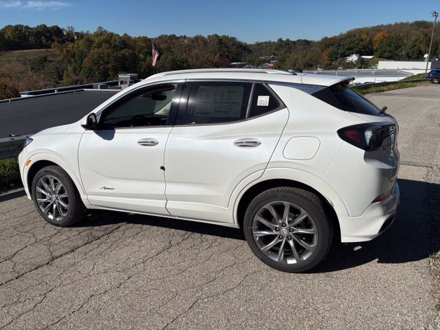 New 2026 Buick Encore GX Avenir w/ Avenir Technology Package AWD/4WD image 3