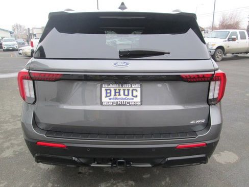 Used 2025 Ford Explorer ST-Line AWD/4WD image 5