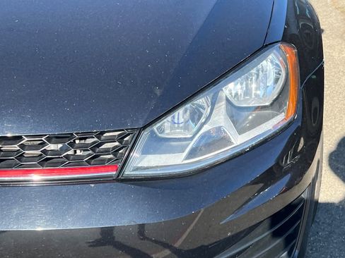 Used 2017 Volkswagen GTI S FWD image 11