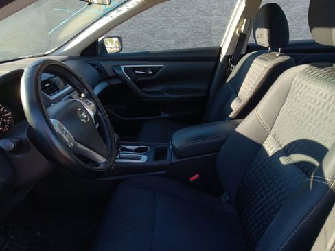 Used 2018 Nissan Altima 2.5 S w/ S Convenience Package image 12