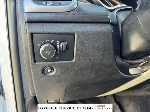 Used 2018 Jeep Grand Cherokee Altitude AWD/4WD image 11