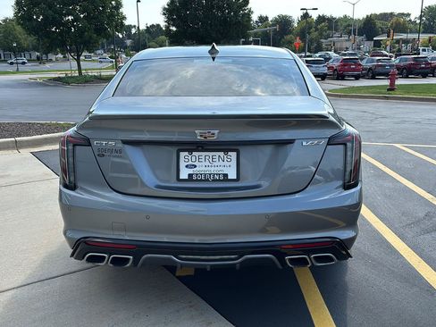 Used 2021 Cadillac CT5 V w/ Premium Package RWD image 7
