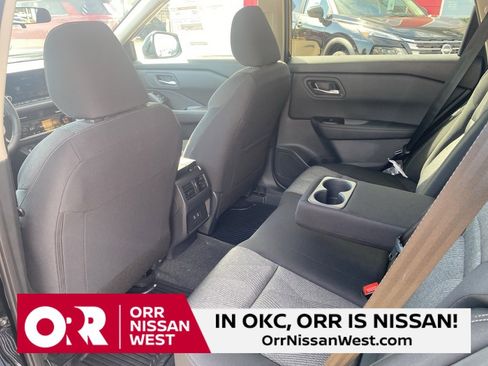 New 2026 Nissan Rogue SV w/ Cold Weather Package image 15