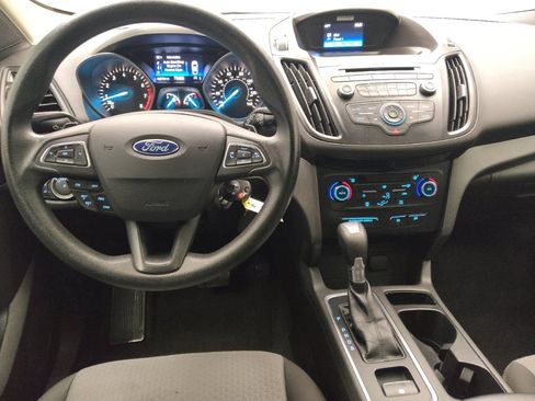 Used 2017 Ford Escape SE FWD image 22