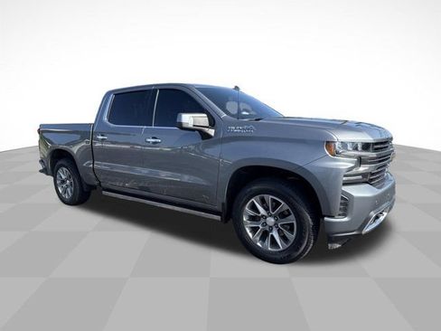 Used 2020 Chevrolet Silverado 1500 High Country w/ Z71 Off-Road Package AWD/4WD image 3