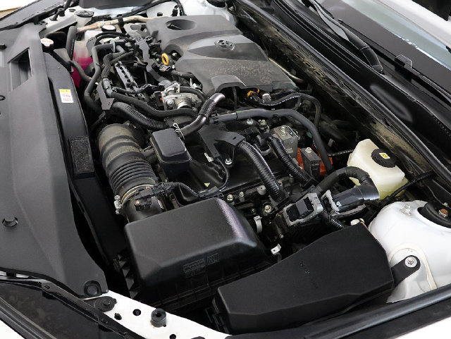 Used 2025 Toyota Camry LE FWD image 35