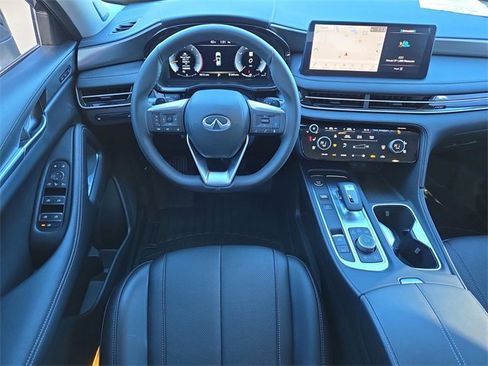 Used 2025 INFINITI QX60 Luxe image 13