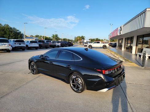 Used 2025 Hyundai Sonata SEL FWD image 5