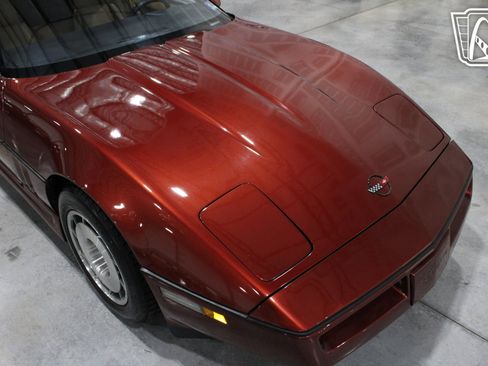 Used 1987 Chevrolet Corvette Convertible image 39
