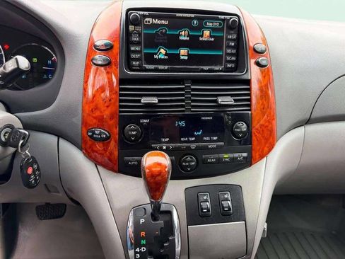 Used 2008 Toyota Sienna AWD image 21