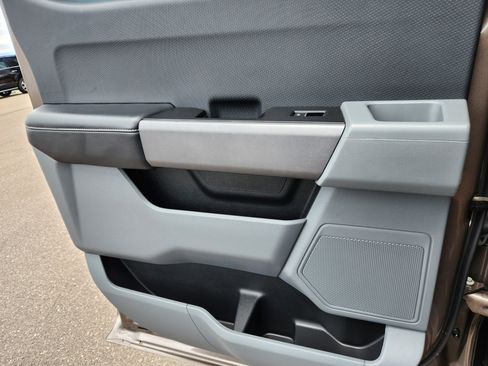 Used 2023 Ford F150 XLT image 10