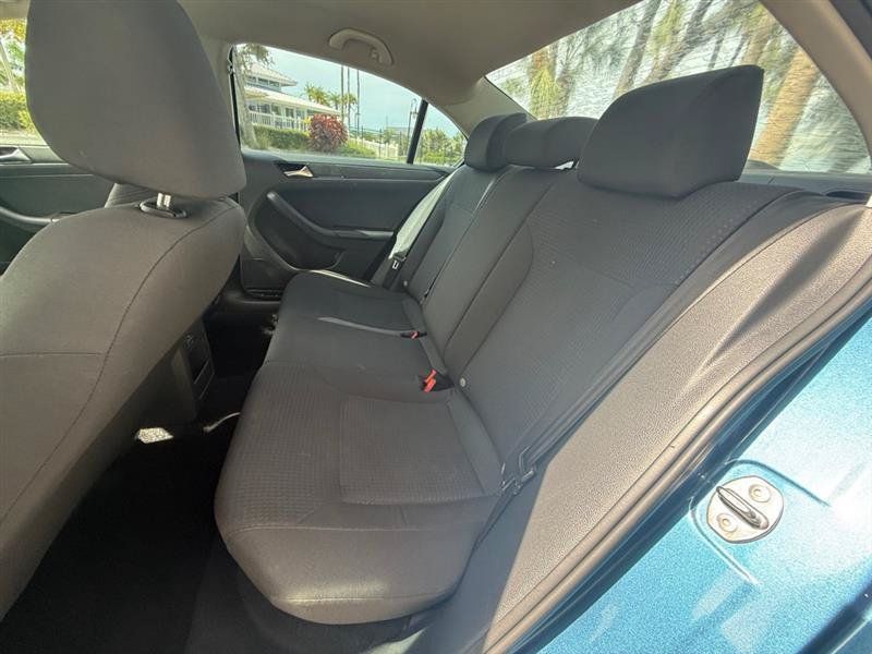 Used 2016 Volkswagen Jetta S FWD image 12