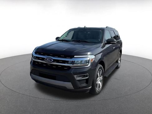 Used 2024 Ford Expedition Limited image 7
