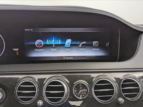 Used 2019 Mercedes-Benz S 450 Sedan image 27
