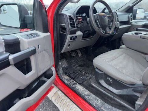 Used 2018 Ford F150 XLT w/ Max Trailer Tow Package image 34