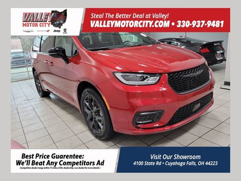 New 2026 Chrysler Pacifica Select w/ S Appearance Package image 1