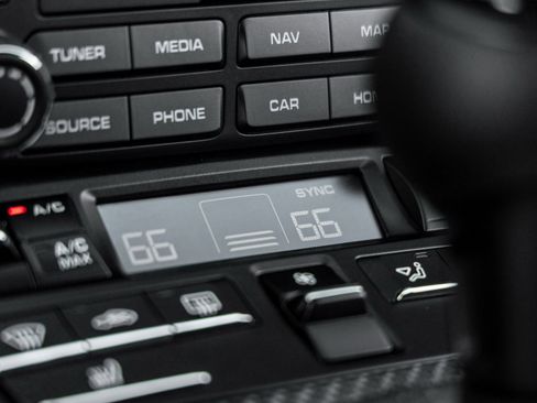 Used 2025 Porsche 718 Boxster Spyder RS image 33