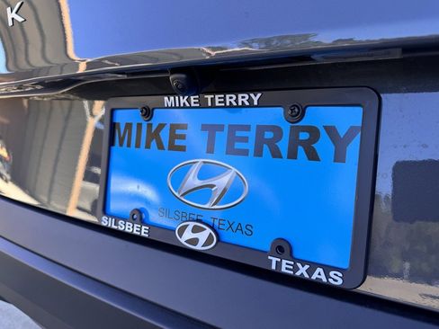 New 2026 Hyundai Kona SE image 13