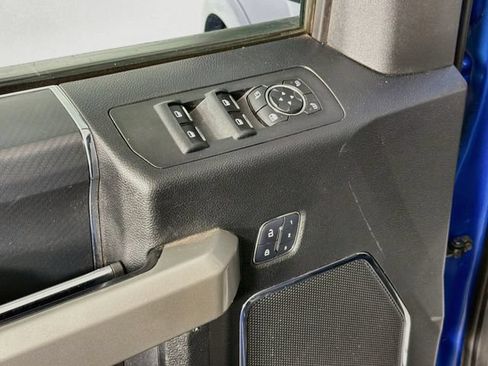 Used 2018 Ford F150 Lariat w/ Equipment Group 502A Luxury AWD/4WD image 18