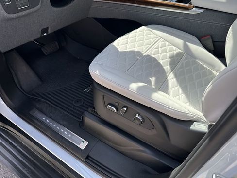 New 2026 Cadillac Escalade Platinum Sport w/ LPO, Floor Liner Package image 39