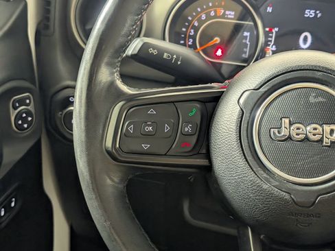 Used 2019 Jeep Wrangler Unlimited Sport S image 18