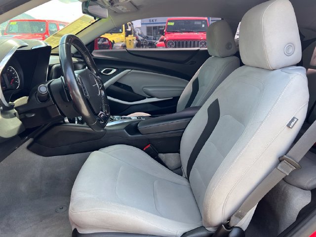 Used 2022 Chevrolet Camaro LT RWD image 21