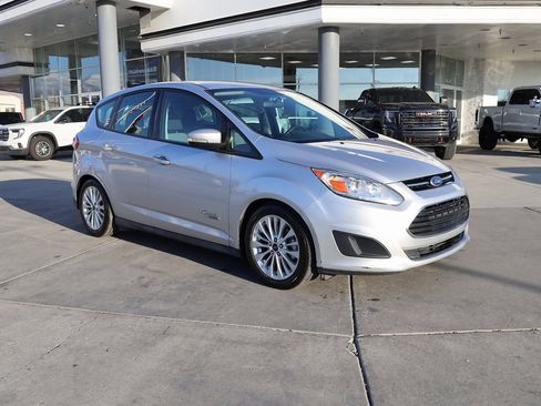 Used 2017 Ford C-MAX Energi SE image 7