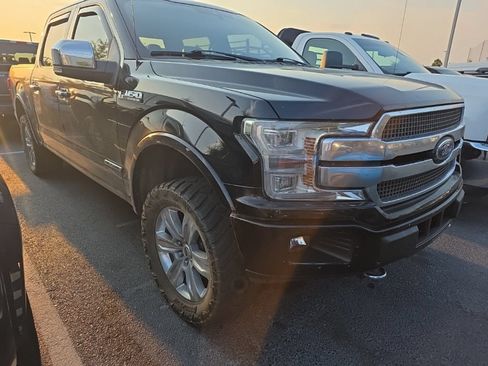 Used 2018 Ford F150 Platinum w/ Equipment Group 701A Luxury AWD/4WD image 2