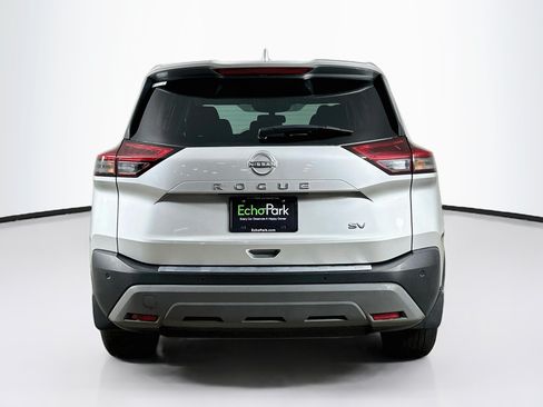Used 2023 Nissan Rogue SV FWD image 7