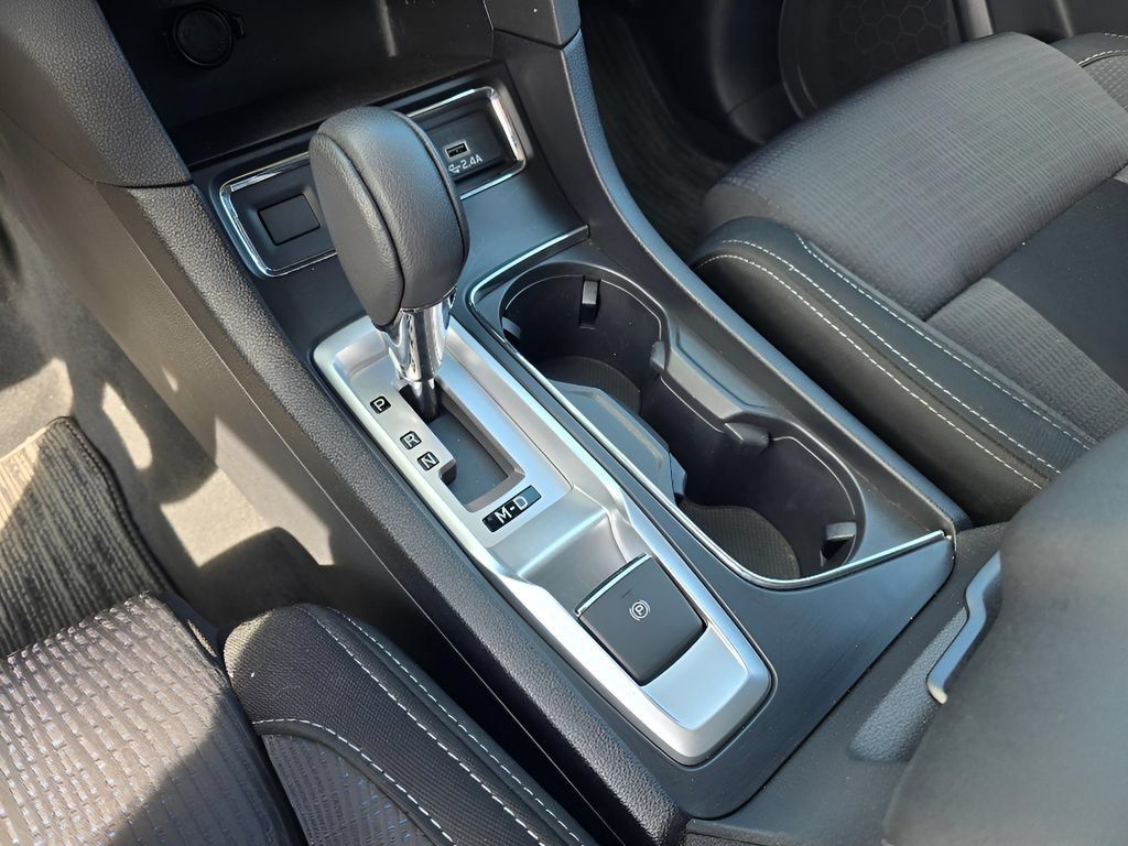 Used 2025 Subaru Ascent Premium AWD/4WD image 19