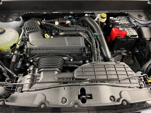 New 2025 Ford Maverick XLT w/ XLT Luxury Package image 34