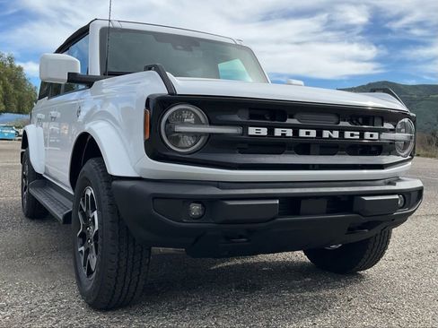 New 2025 Ford Bronco Outer Banks image 75