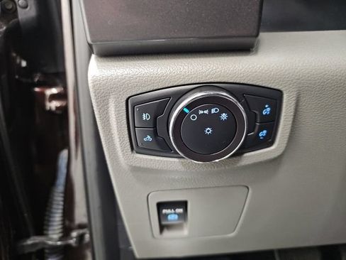 Used 2019 Ford F150 XLT w/ XTR Package AWD/4WD image 17