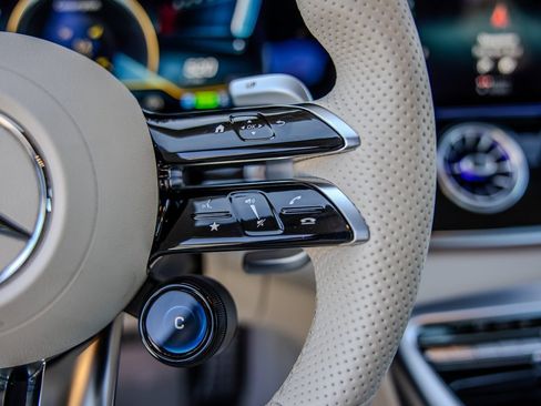 Used 2022 Mercedes-Benz AMG GT 53 image 7