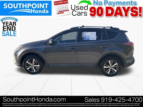 Used 2017 Toyota RAV4 XLE image 5