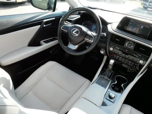 Used 2022 Lexus RX 350 AWD image 9