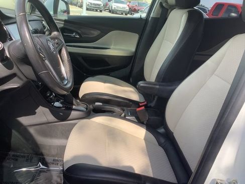 Used 2019 Buick Encore Preferred FWD image 16