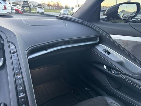 Used 2021 Chevrolet Corvette Stingray Preferred Cpe w/ Z51 Performance Package image 23