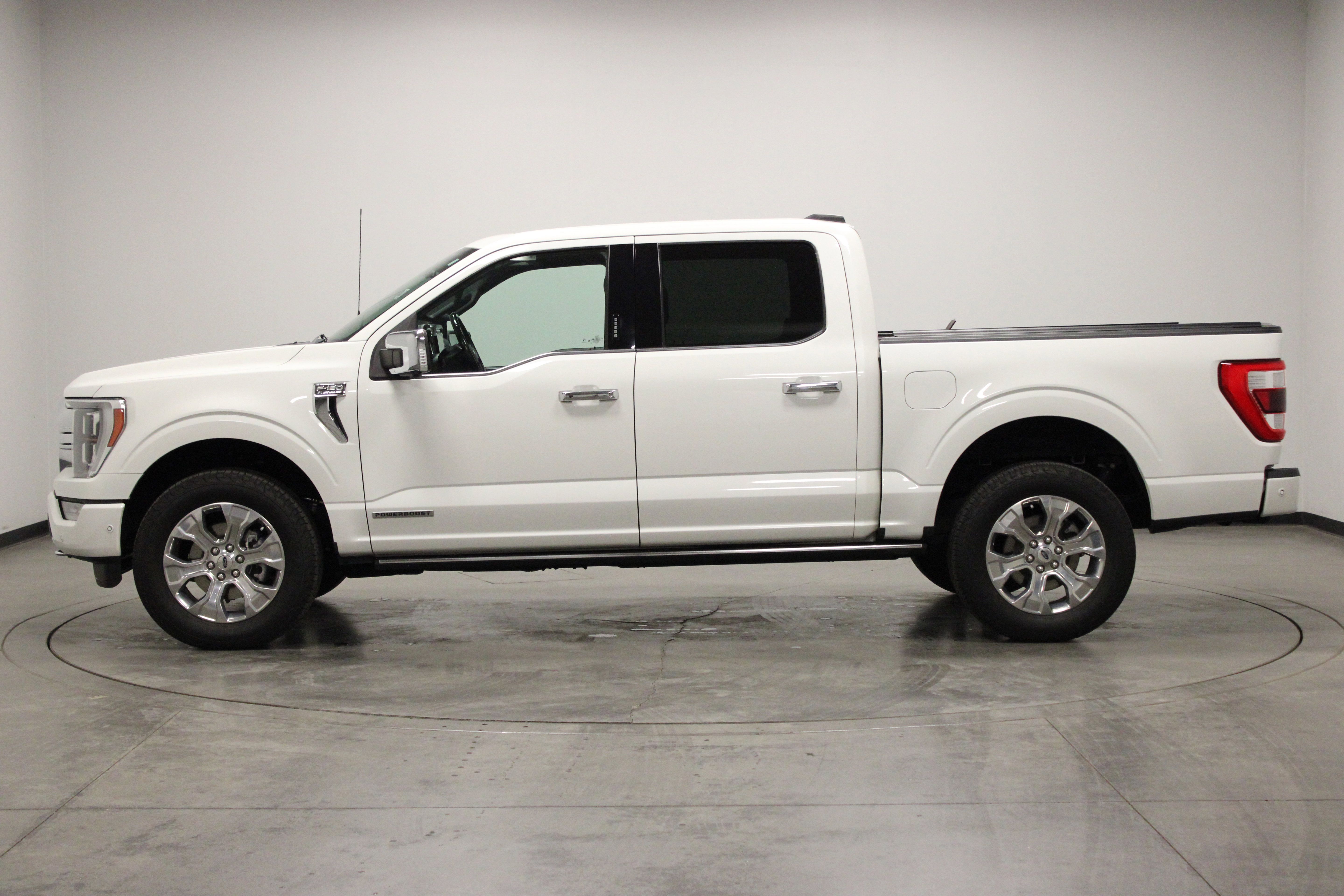 Used 2022 Ford F150 Platinum w/ Equipment Group 701A High AWD/4WD image 5