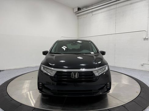 Used 2023 Honda Odyssey EX-L image 2
