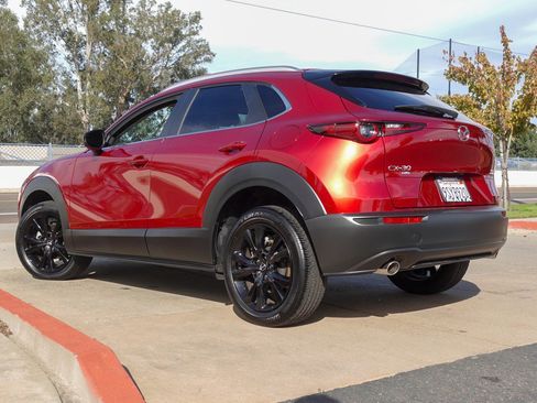 Certified 2025 MAZDA CX-30 AWD 2.5 S w/ Select Sport Pkg image 7