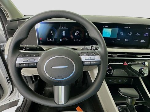 New 2026 Hyundai Tucson SEL image 10