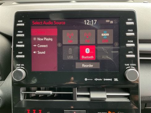 Used 2019 Toyota Avalon Touring image 20